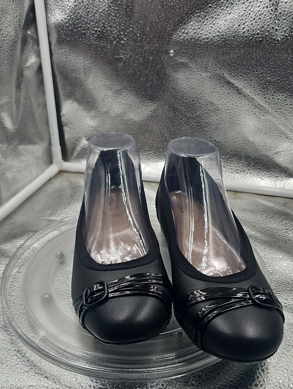 G Black Flate Shoes sz 8.5 - Picture 2 of 4